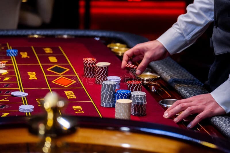 Tampilan antarmuka meja live dealer Allbet di pastiwin777 dengan dealer profesional